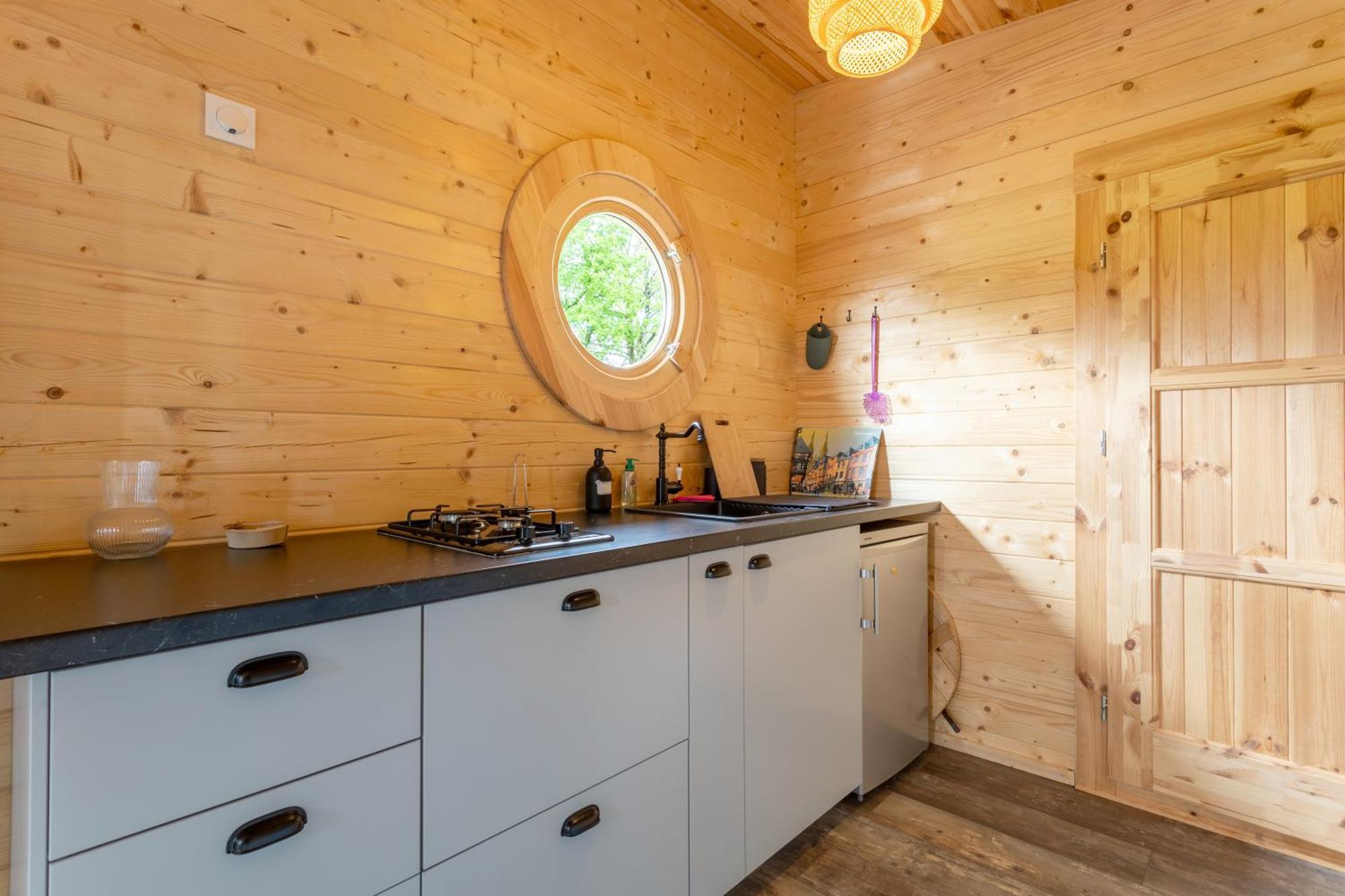 Chalet 4 Pers Landeleau 2Kms Canal Exteriör bild